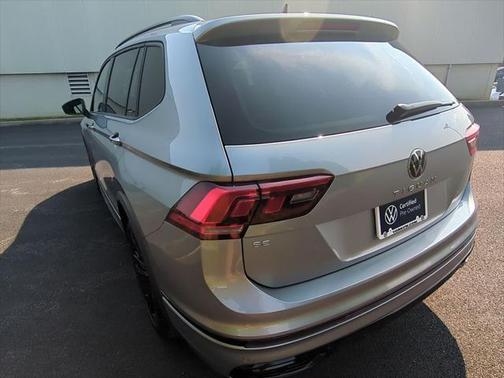 2024 Volkswagen Tiguan 2.0T SE R-Line Black