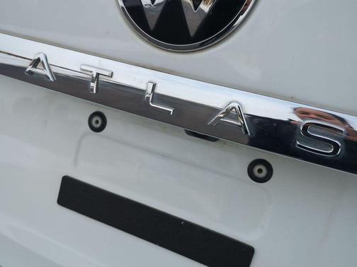 2023 Volkswagen Atlas 3.6L SE w/Technology