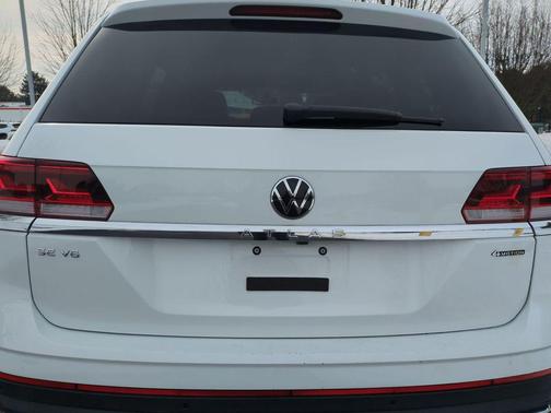 2023 Volkswagen Atlas 3.6L SE w/Technology