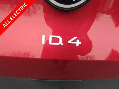 2023 Volkswagen ID.4 AWD Pro S
