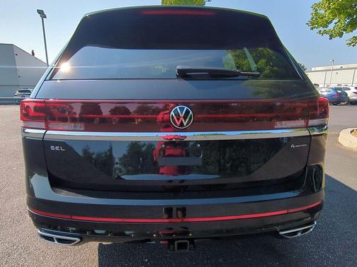 2025 Volkswagen Atlas 2.0T SEL Premium R-Line 4MOTION