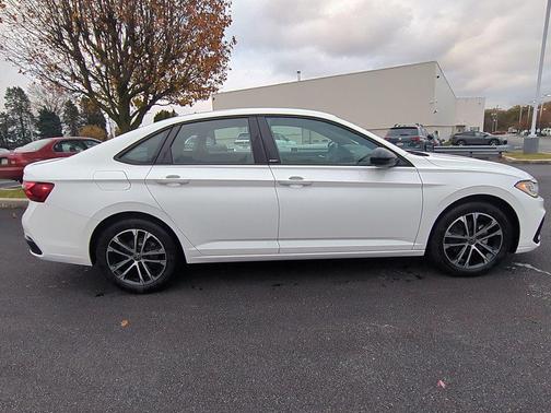 2025 Volkswagen Jetta 1.5T Sport