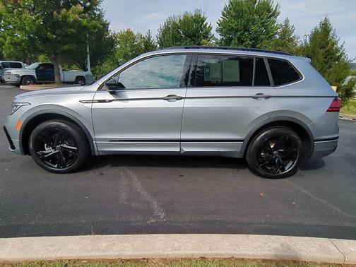 2024 Volkswagen Tiguan 2.0T SE R-Line Black 4MOTION