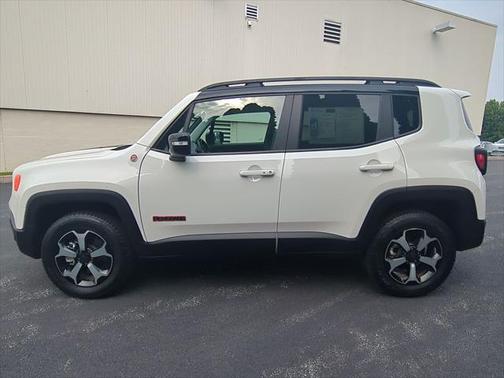 2022 Jeep Renegade Trailhawk