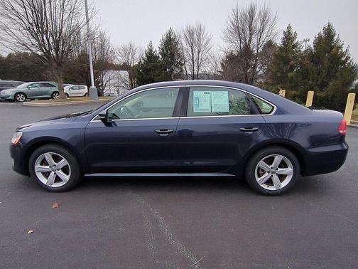 2014 Volkswagen Passat 1.8T Auto SE
