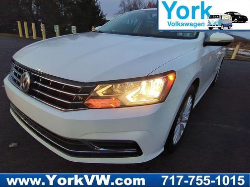 2017 Volkswagen Passat 1.8T SE