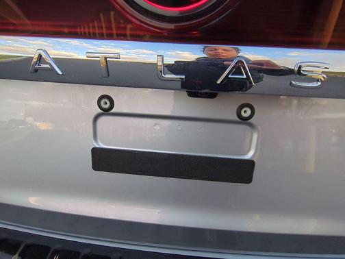 2026 Volkswagen Atlas 2.0T SE w/Technology 4MOTION