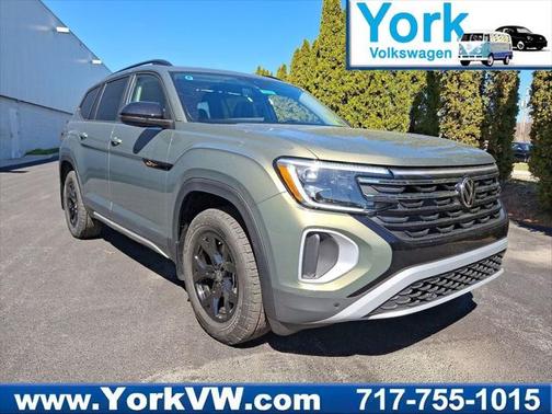 2025 Volkswagen Atlas 2.0T Peak Edition