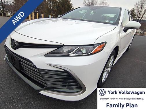 2024 Toyota Camry LE