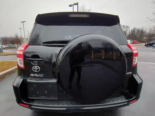 2011 Toyota RAV4 Sport