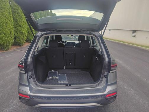 Platinum Gray Metallic 2027 Volkswagen Taos S