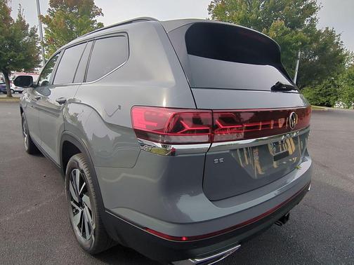 2026 Volkswagen Atlas 2.0T SE w/Technology 4MOTION