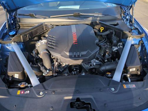 2020 Kia Stinger GT1