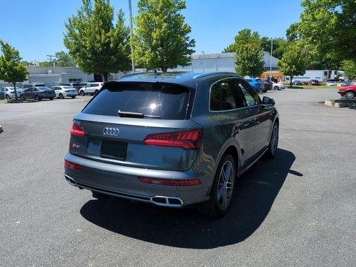 Daytona Gray Pearl 2018 Audi SQ5 3.0T Prestige