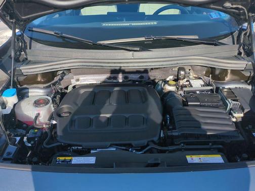 2025 Volkswagen Tiguan 2.0T SE 4MOTION