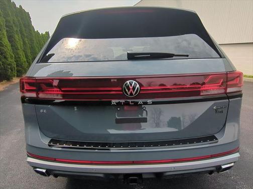 2025 Volkswagen Atlas 2.0T Peak Edition