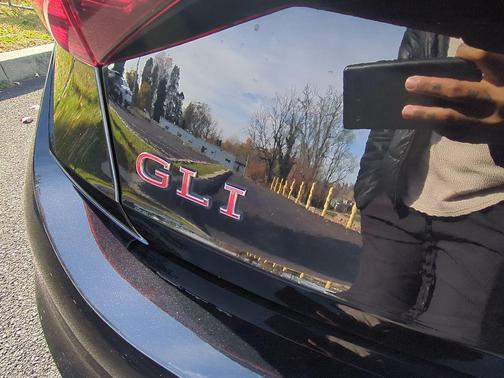 2024 Volkswagen Jetta GLI 2.0T Autobahn