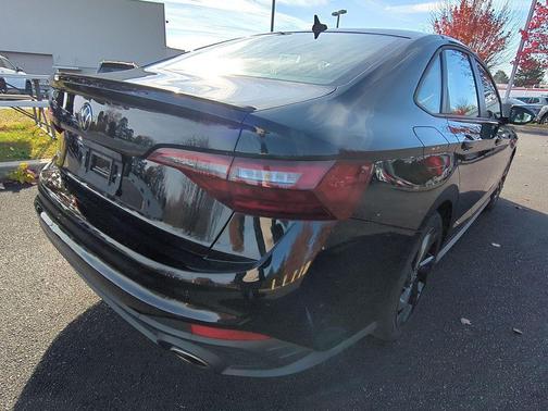 2024 Volkswagen Jetta GLI 2.0T Autobahn