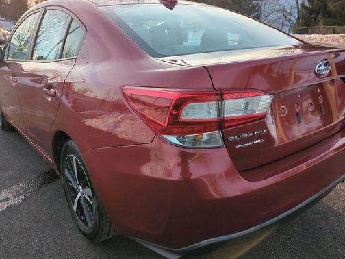 2020 Subaru Impreza Premium Sedan