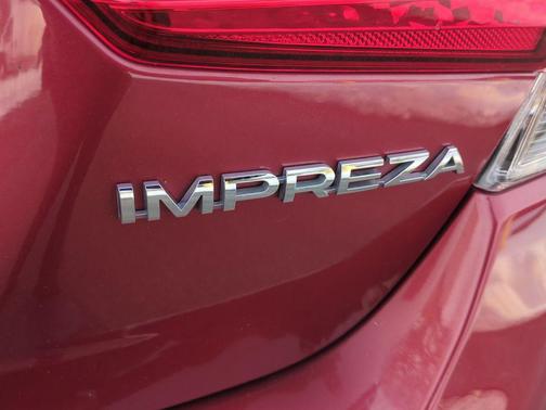 2020 Subaru Impreza Premium Sedan