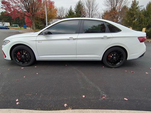 2025 Volkswagen Jetta GLI 2.0T Autobahn