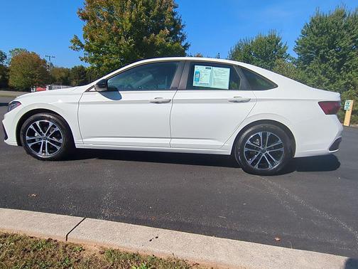 2025 Volkswagen Jetta 1.5T Sport
