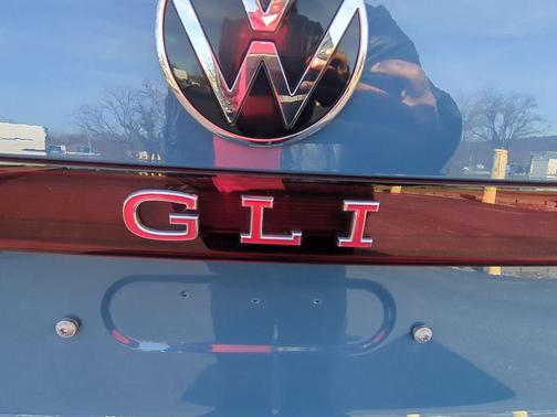 2025 Volkswagen Jetta GLI 2.0T Autobahn