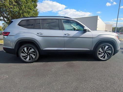 2026 Volkswagen Atlas 2.0T SE w/Technology 4MOTION