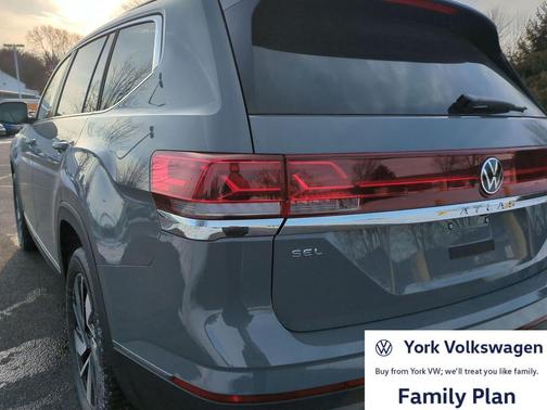 ure Gray 2026 Volkswagen Atlas 2.0T SEL