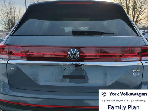 ure Gray 2026 Volkswagen Atlas 2.0T SEL