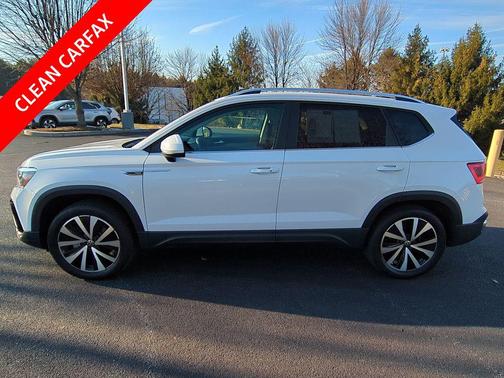 2023 Volkswagen Taos 1.5T SE