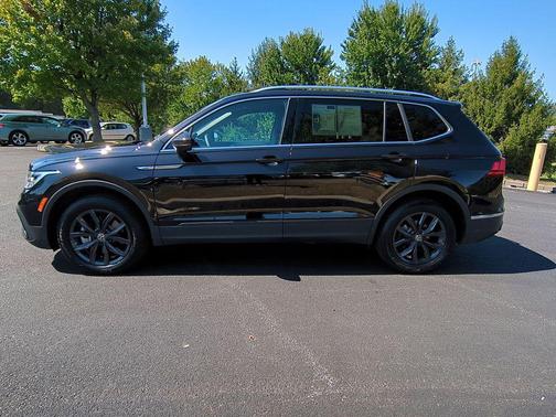 2024 Volkswagen Tiguan 2.0T SE 4MOTION