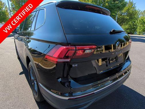 2024 Volkswagen Tiguan 2.0T SE 4MOTION