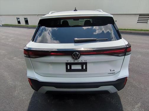 2025 Volkswagen Tiguan 2.0T S 4MOTION
