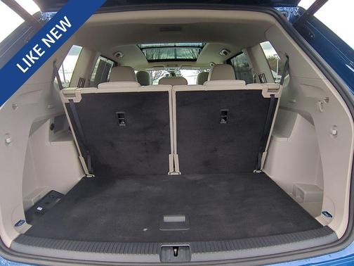 2025 Volkswagen Atlas 2.0T SE w/Technology 4MOTION