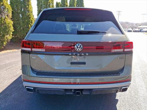 2025 Volkswagen Atlas 2.0T Peak Edition