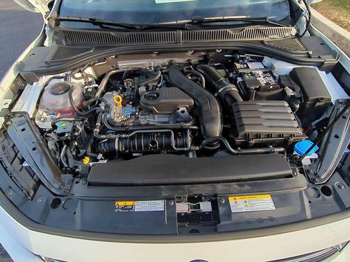 2025 Volkswagen Jetta 1.5T Sport