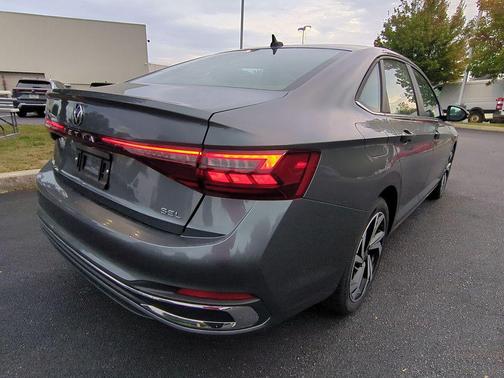 2025 Volkswagen Jetta 1.5T SEL