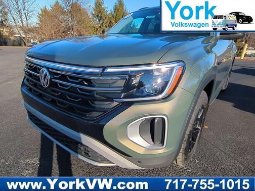 2025 Volkswagen Atlas 2.0T Peak Edition