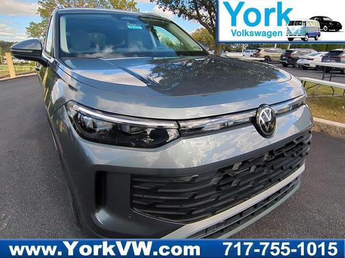 2025 Volkswagen Tiguan 2.0T SE 4MOTION