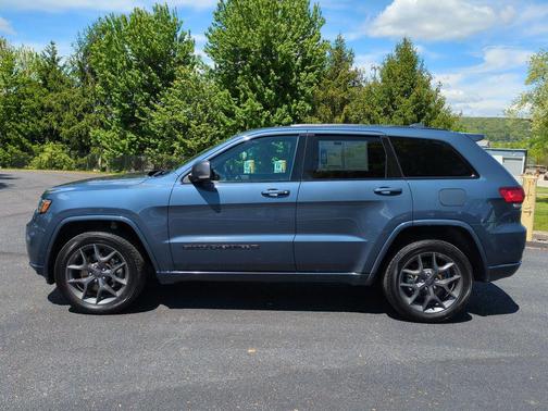 Slate Blue Pearlcoat 2021 Jeep Grand Cherokee 80th Anniversary 4x4