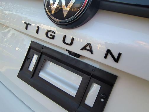 2025 Volkswagen Tiguan 2.0T SE R-Line Black 4MOTION