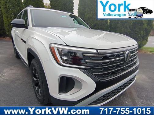 2025 Volkswagen Atlas 2.0T Peak Edition