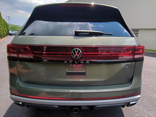 2025 Volkswagen Atlas 2.0T Peak Edition