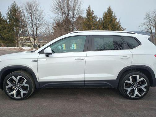 2023 Volkswagen Taos 1.5T SEL