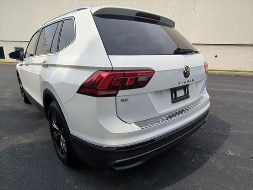 2024 Volkswagen Tiguan 2.0T SE 4MOTION