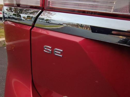 2025 Volkswagen Atlas 2.0T SE w/Technology 4MOTION