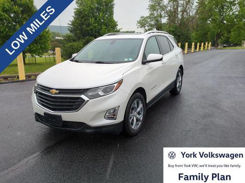 Iridescent Pearl Tricoat 2019 Chevrolet Equinox 1LT
