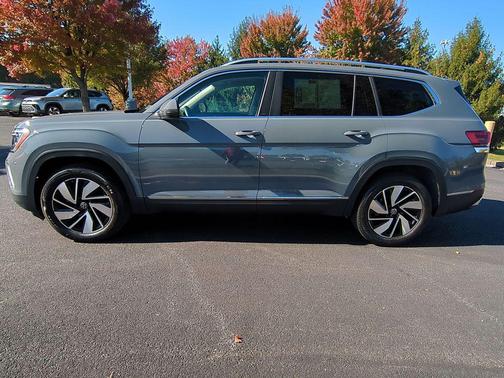 2025 Volkswagen Atlas 2.0T SEL