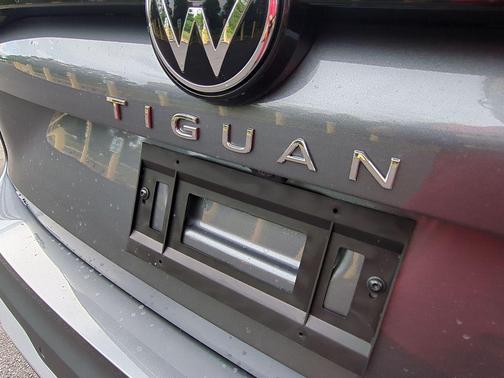 2025 Volkswagen Tiguan 2.0T SE 4MOTION